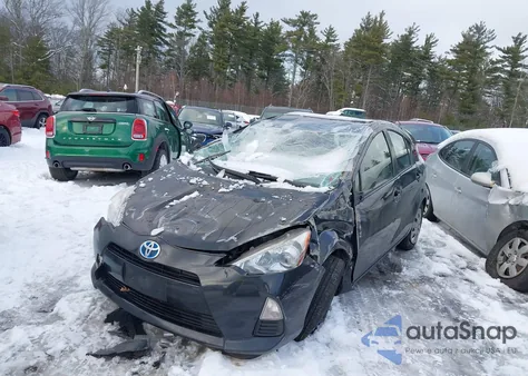 2012 Toyota Prius C Two z USA, uszkodzony, nr VIN JTDKDTB33C1526739